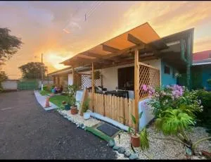 Airport Green Studio - Desamparados