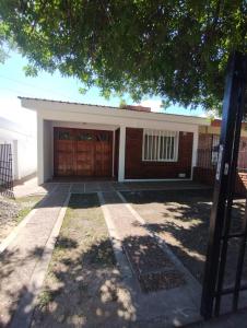 Casa con Pileta, solo para familias