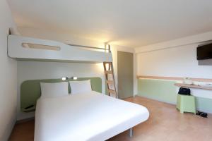 Hotels ibis budget Tarbes : photos des chambres