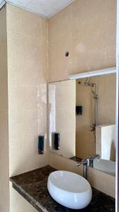 Ba Be Lakeside Bungalow