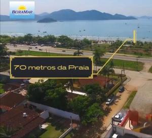 Casa Condomínio Ubatuba com churrasqueira privativa