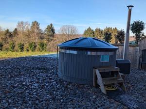 Maisons de vacances Grande maison 10 pers. avec bain nordique et jeux pres des Vosges - FR-1-589-773 : photos des chambres