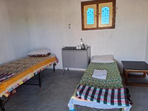 25 acres of picturesque farm