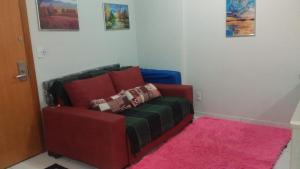 Flat em Caldas Novas no Golden Dolphin Supreme e próx Shopping Singapura com Utensílios e conforto