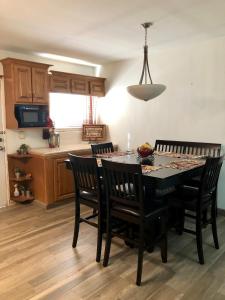 Casa céntrica, confortable y equipada de 3 recamaras