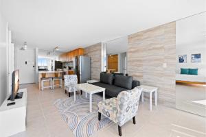 Ilikai Marina 6FL Ocean View & Marina, Renovated