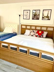 Impact Arena C3 Twin Beds By GoodRoom 24