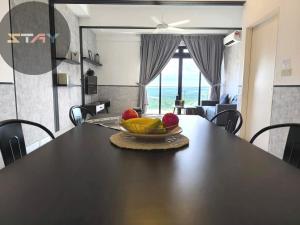 Meridin Sovo Modern Grey Tone 2BED Poolview BySTAY