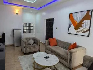 Rosemary's Residence - Agbor