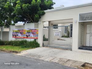 Wampex Guest House In East London