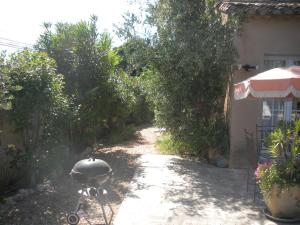 Maisons de vacances Gites Climatises Piscine Chauffee La Balancelle : photos des chambres