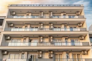 zest living sector 55