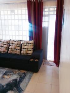 Vees 1br Apartment at Lower Section 58 with Lakeviews