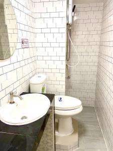 Impact Arena C75fl by GoodRoom24