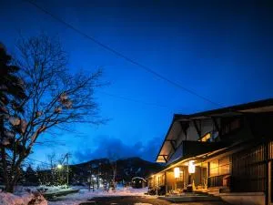旅館おかやま (Ryokan Okayama)