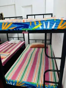 Rest Stop Hostel - Slave Island