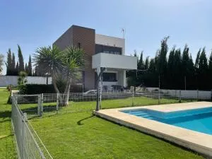 Seville from the Aljarafe - إسبارتيناس