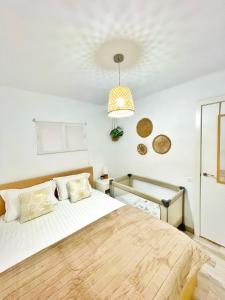 Swimming pool, great location, family friendly, free parking