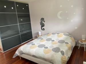 Maisons de vacances Maison 4ch/8pers Bourg de Baden : photos des chambres