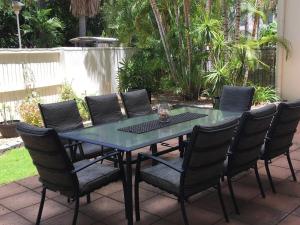 Strand Marina-Ground Floor with Courtyard