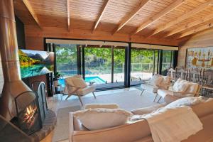 Hil & Jacks Riverfront Cabin, Merrijig Mt Buller
