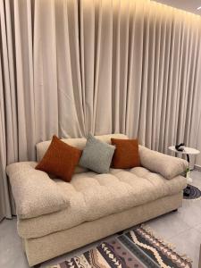 درّة العقيق وصول ذاتي مواقف سيارات