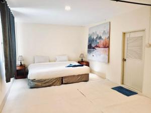 Kohchang stayin premium hotel in beach street market