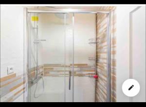 Chambre proche aéroport Orly à 3 min du T12