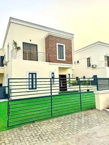 Luxury 4 Bedroom Emirate Homes - Aja