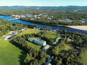 Budget accommodation Grand Hostel Ivalo - 伊瓦洛