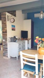 studio 33 m2 au calme proche HYERES