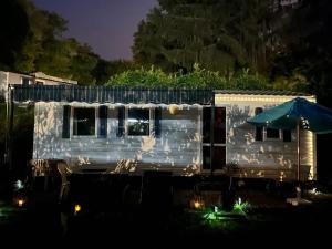 Campings Mobil-Home avec belle exposition : photos des chambres