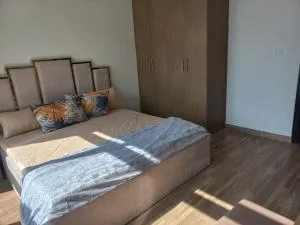 2 bhk new flat close to Dubai - Ḩiz̧āyib az Zānah