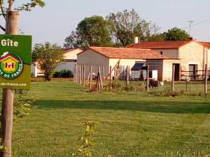 Maisons de vacances Gite pOm de Reinette : photos des chambres
