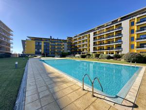 Quarteira Stylish 3 with Pool by Homing