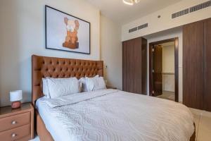 stylish 2 bedroom Apt in Business bay Dubai