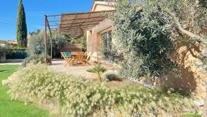 Maisons de vacances Proche GORGES DU VERDON, villa 8 pers avec piscine privee : photos des chambres