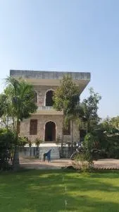 Rest n Ramble Nature hostel - Lambāna