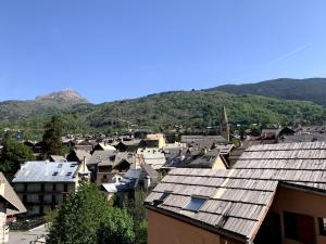 Appartement neuf à 300m des pistes