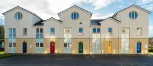 Glancys Accomadation - Cootehall