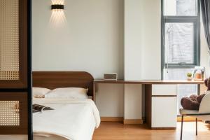 HN Homes - Căn hộ 1 phòng ngủ nhìn ra sông đường Hoàng Sa, Quận 1