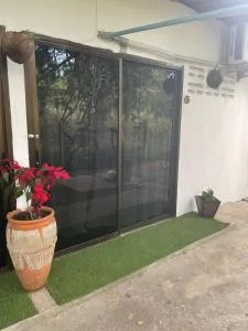 MAIKHAO ISLANd 5 - Ban Ao Tu Khun