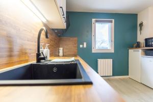 Appartements S1 SWEET HOMES Angouleme I Secteur Champs de Mars I Studio 2 couchages - Animaux acceptes : photos des chambres
