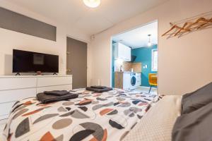 Appartements S1 SWEET HOMES Angouleme I Secteur Champs de Mars I Studio 2 couchages - Animaux acceptes : photos des chambres