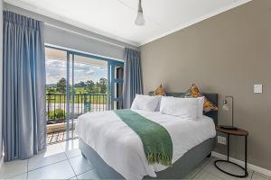 Urban Waterfall Hideaway