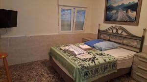 Villa with 4 Bedrooms and 2 Bathrooms and 1 Pool