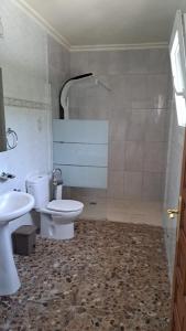 Villa with 4 Bedrooms and 2 Bathrooms and 1 Pool