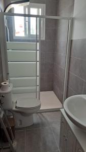 Villa with 4 Bedrooms and 2 Bathrooms and 1 Pool