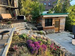 Henrys Cozy Tiny House - ruhig, Garten, Terrasse - Rimpar