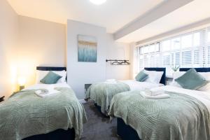 Spacious 4BR Sleeps 10 30OFF for Contractors